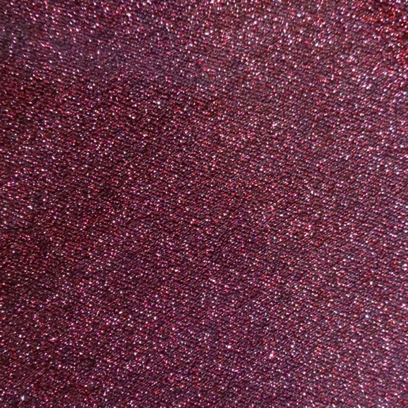 Sparkly red crop top - Picture 2 of 3